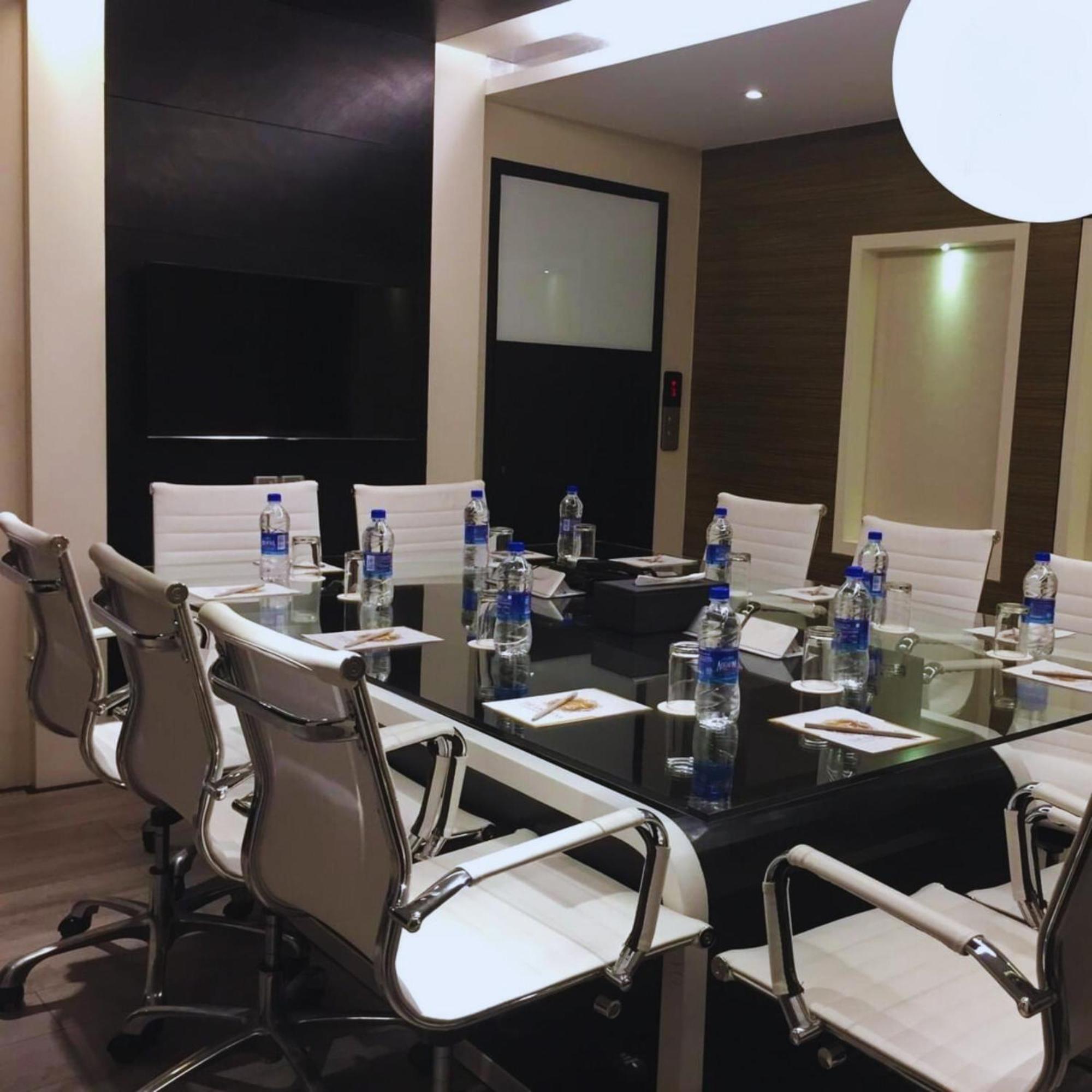 The Empresa Hotel Mumbai Dış mekan fotoğraf